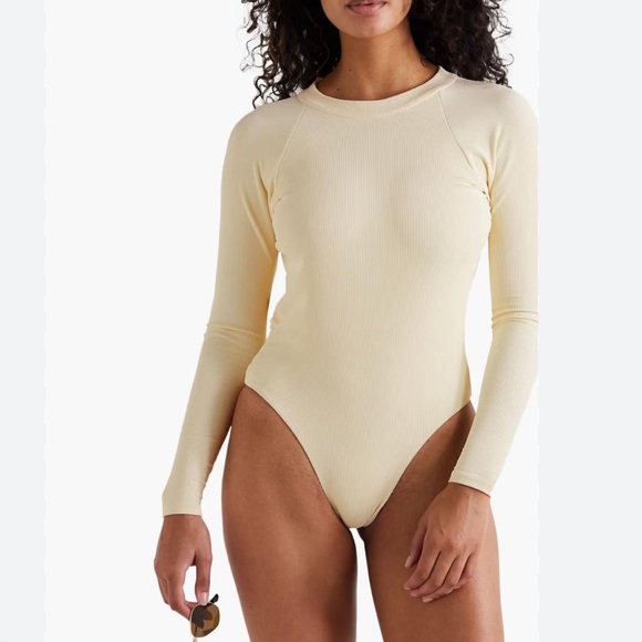 Abysse Billie Dune rashguard/surf suit | Size Small | worn once - Picture 3 of 9